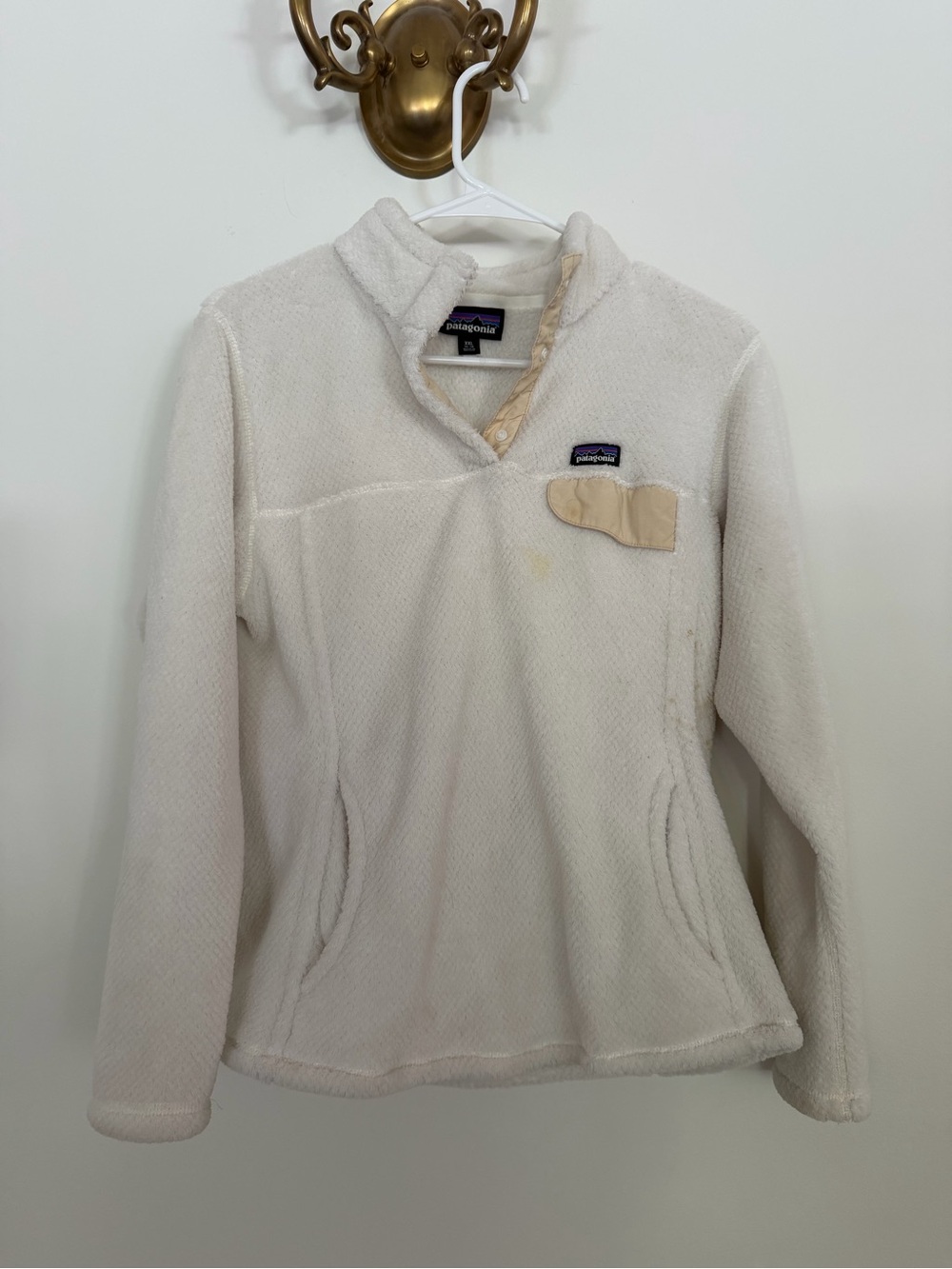 Patagonia Cream Women's Fleece Pullover with Snap T